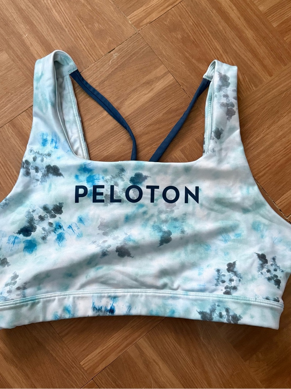 Peloton Women's Diamond Tie-Dye V Back Sports Bra